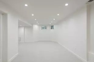 2854 N Francisco Ave, Chicago, IL 60618 - Photo 42