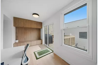 2854 N Francisco Avenue, Chicago, IL 60618 - Photo 16