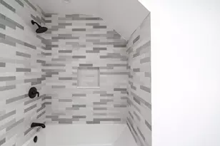 2854 N Francisco Ave, Chicago, IL 60618 - Photo 24