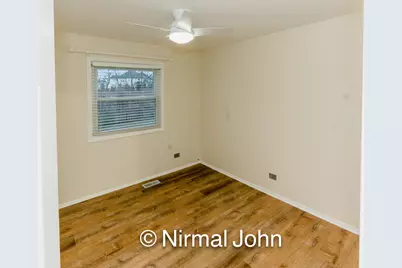 30 Monterey Drive, Vernon Hills, IL 60061 - Photo 4