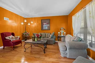 529 Nunda Trail, Crystal Lake, IL 60012 - Photo 4