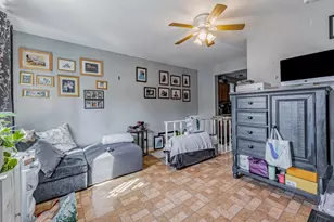 2919 S Keeley St, Chicago, IL 60608 - Photo 12