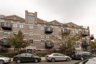 865 W Buckingham Pl, Chicago, IL 60657 - Photo 1