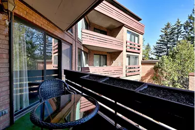 706 Waukegan Road #C203, Glenview, IL 60025 - Photo 18