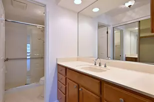 706 Waukegan Rd, Glenview, IL 60025 - Photo 16