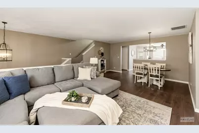 2419 Emily Lane, Elgin, IL 60124 - Photo 6