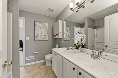 2419 Emily Lane, Elgin, IL 60124 - Photo 12