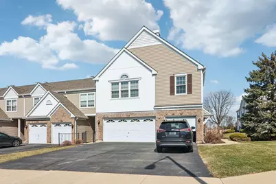 134 Arboretum Drive #134, Lombard, IL 60148 - Photo 2