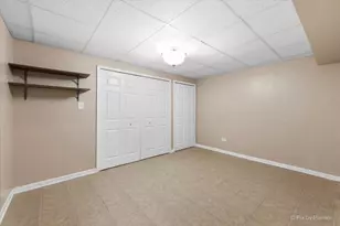 182 Ashfield Ct, Bloomingdale, IL 60108 - Photo 36