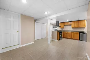 182 Ashfield Ct, Bloomingdale, IL 60108 - Photo 34