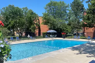 4250 W Lake Ave, Glenview, IL 60026 - Photo 18