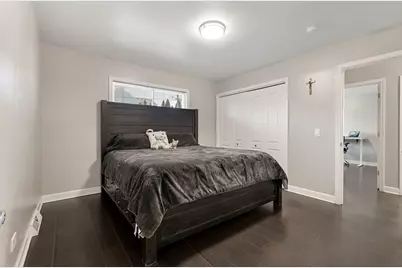 701 W Lake Park Drive, Addison, IL 60101 - Photo 8