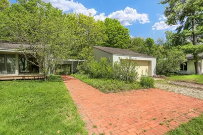 3406 S Persimmon Circle, Urbana, IL 61802 - Photo 2