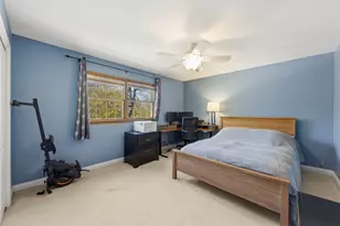 2135 Oak Hill Dr, Lisle, IL 60532 - Photo 24