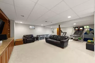 2135 Oak Hill Dr, Lisle, IL 60532 - Photo 26