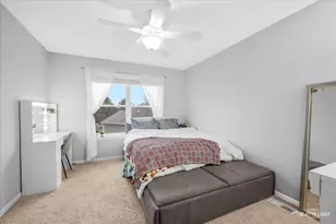 3596 Prestwick Ct, Elgin, IL 60124 - Photo 22