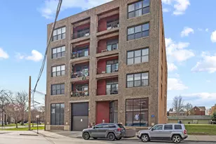 809 E 40th St, Chicago, IL 60653 - Photo 2