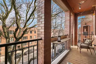 2946 N Sheffield Ave, Chicago, IL 60657 - Photo 4