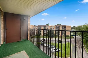 502 W Huntington Commons Rd, Mount Prospect, IL 60056 - Photo 20