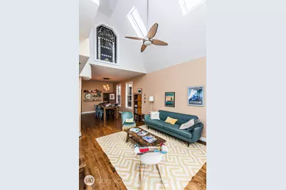 828 W Buckingham Place #3, Chicago, IL 60657 - Photo 2