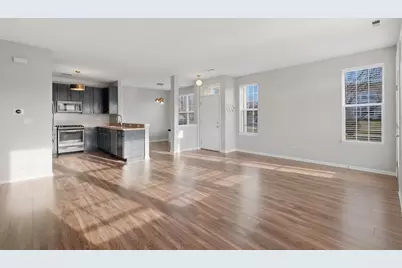 1586 Millbrook Drive, Algonquin, IL 60102 - Photo 6