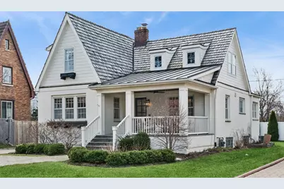 240 W Saint Charles Road, Elmhurst, IL 60126 - Photo 2