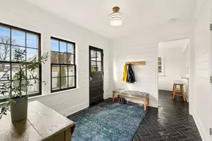 240 W St Charles Rd, Elmhurst, IL 60126 - Photo 14