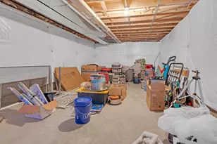 955 Riverdale Ct, Marengo, IL 60152 - Photo 32