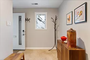 982 S Park Terrace, Chicago, IL 60605 - Photo 2