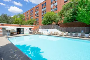 982 S Park Terrace, Chicago, IL 60605 - Photo 20