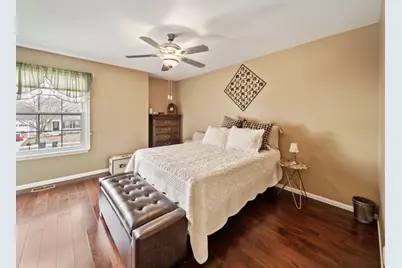 760 Thunderbird Trail, Carol Stream, IL 60188 - Photo 10