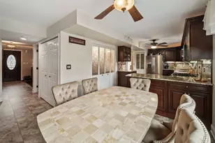 760 Thunderbird Trail, Carol Stream, IL 60188 - Photo 16