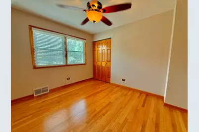 1403 S Birch Drive, Mount Prospect, IL 60056 - Photo 14