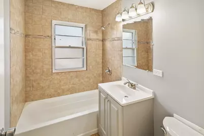 17306 Holmes Avenue, Hazel Crest, IL 60429 - Photo 14