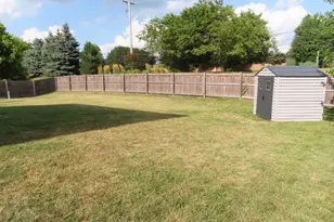 11401 S Preakness Dr, Plainfield, IL 60585 - Photo 28