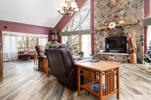 1700 Candlewick Dr, Poplar Grove, IL 61065 - Photo 4