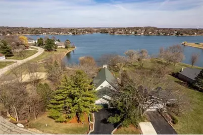 1700 Candlewick Drive, Poplar Grove, IL 61065 - Photo 40