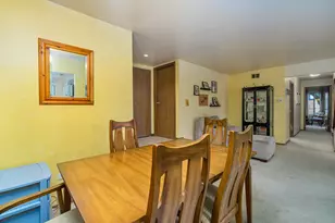 9153 Sutton Ct, Orland Park, IL 60462 - Photo 8