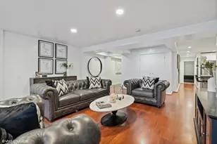 40 E 9th St, Chicago, IL 60605 - Photo 8