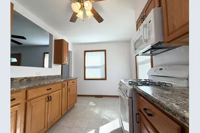 632 N Edgewood Avenue, Lombard, IL 60148 - Photo 6