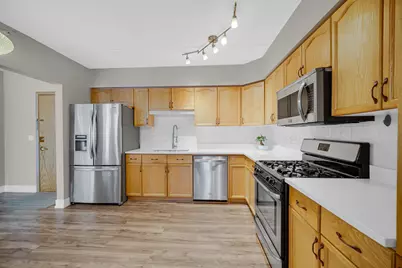 1636 Ashland Avenue #209, Des Plaines, IL 60016 - Photo 8