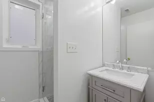 2317 N Hamilton Ave, Chicago, IL 60647 - Photo 18