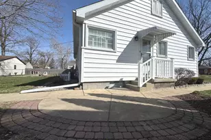 665 S May Ave, Kankakee, IL 60901 - Photo 16