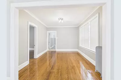 7631 S Cornell Avenue #1, Chicago, IL 60649 - Photo 8