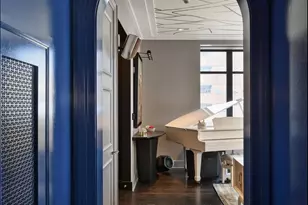 118 E Erie St, Chicago, IL 60611 - Photo 6