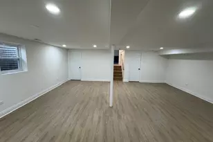 870 E Thacker St, Des Plaines, IL 60016 - Photo 14