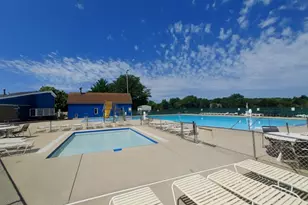 422 Pembroke Rd SW, Poplar Grove, IL 61065 - Photo 38