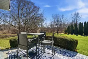 422 Pembroke Rd SW, Poplar Grove, IL 61065 - Photo 26