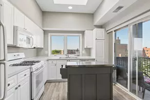 3303 Grove Ave, Berwyn, IL 60402 - Photo 18
