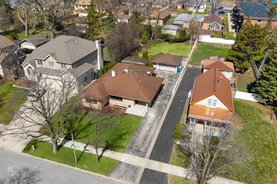 221 E Grantley Avenue, Elmhurst, IL 60126 - Photo 38